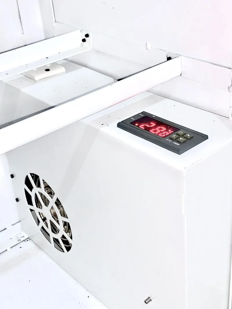 150KGs Capacity Huge Filament Dry Storage Cabinet/Rack with Internal Heating - Image 4