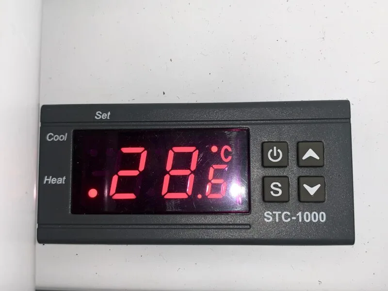 150KGs Capacity Huge Filament Dry Storage Cabinet/Rack with Internal Heating - Image 3